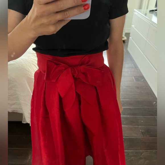 Red high low skirt - Picture 3 of 6